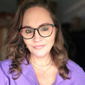<strong>Amanda Foster</strong>